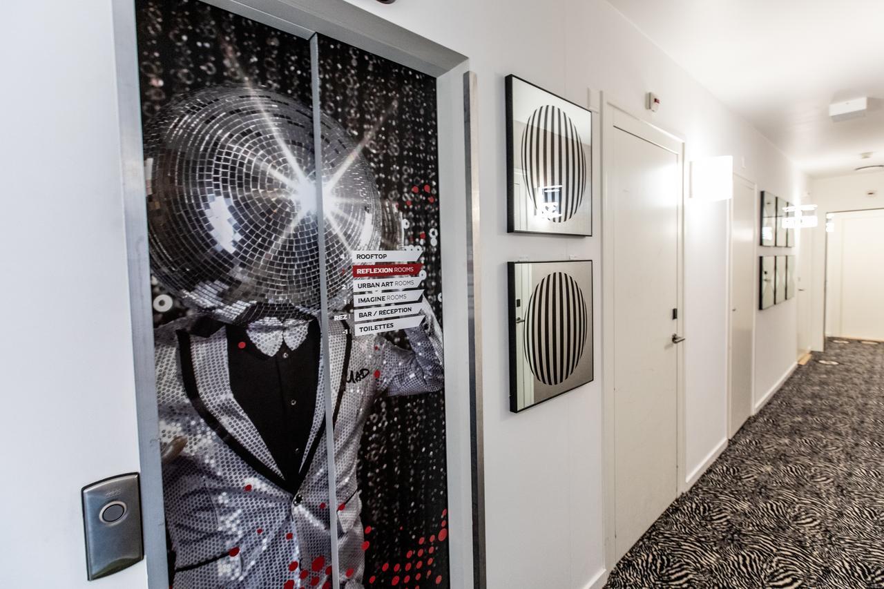 Ibis Styles Lausanne Center Madhouse Buitenkant foto